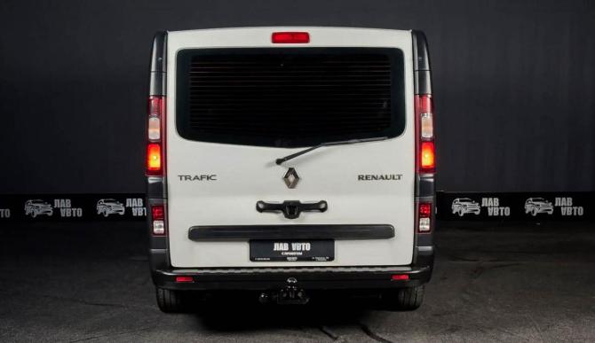 Renault Trafic III с пробегом 2017 года, цена 2 000 000 рублей, 205010 км, минивэн, Автокод Объявления