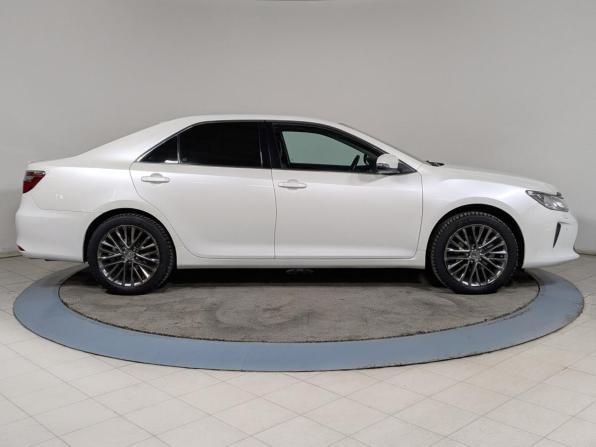 Toyota Camry VII (XV50) Рестайлинг с пробегом 2015 года, цена 2 220 000 рублей, 170000 км, седан, Автокод Объявления