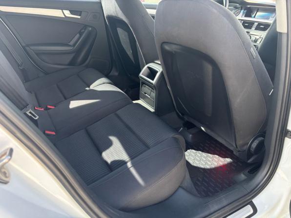 Audi A4 IV (B8) Рестайлинг с пробегом 2014 года, цена 1 359 000 рублей, 181660 км, седан, Автокод Объявления