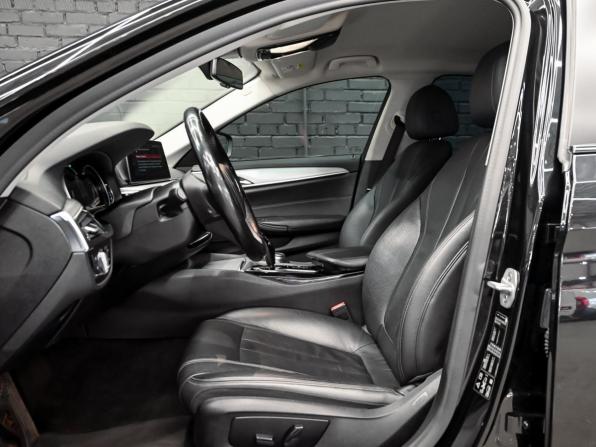 BMW 5 серии VII (G30/G31/G38) с пробегом 2018 года, цена 3 490 000 рублей, 164747 км, седан, Автокод Объявления