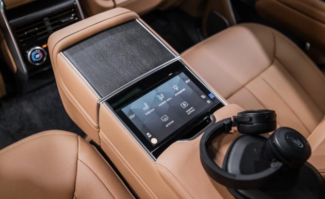 Новый Land Rover Range Rover V 2026 года, цена 34 100 000 рублей, внедорожник, Автокод Объявления