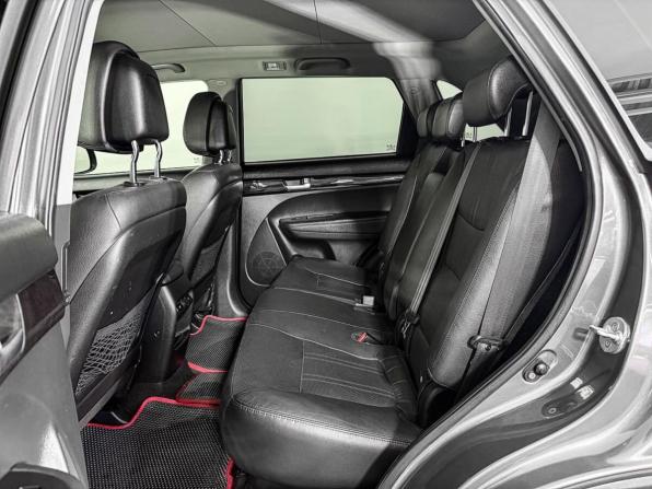 Kia Sorento II Рестайлинг с пробегом 2015 года, цена 1 687 000 рублей, 214005 км, внедорожник, Автокод Объявления