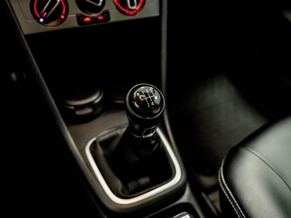 Volkswagen Polo V Рестайлинг с пробегом 2017 года, цена 1 210 000 рублей, 76278 км, седан, Автокод Объявления