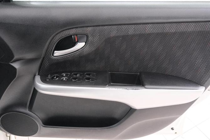 Honda Stream II Рестайлинг с пробегом 2010 года, цена 1 099 000 рублей, 237000 км, компактвэн, Автокод Объявления