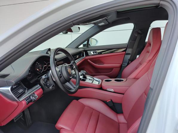 Porsche Panamera II Рестайлинг с пробегом 2023 года, цена 11 500 000 рублей, 16609 км, лифтбек, Автокод Объявления