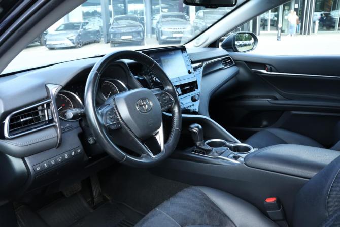 Toyota Camry VIII (XV70) Рестайлинг с пробегом 2021 года, цена 3 400 000 рублей, 106612 км, седан, Автокод Объявления