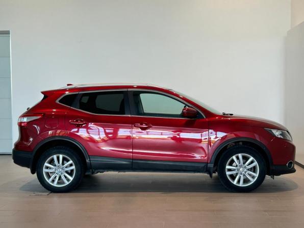 Nissan Qashqai II с пробегом 2017 года, цена 1 700 000 рублей, 146497 км, внедорожник, Автокод Объявления