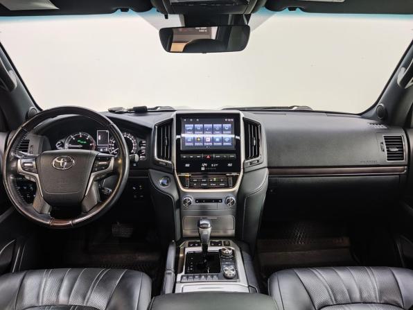 Toyota Land Cruiser 200 Series Рестайлинг 2 с пробегом 2020 года, цена 7 700 000 рублей, 142589 км, внедорожник, Автокод Объявления