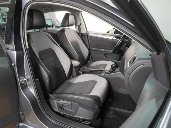 Volkswagen Jetta VI Рестайлинг с пробегом 2014 года, цена 1 219 000 рублей, 258508 км, седан, Автокод Объявления