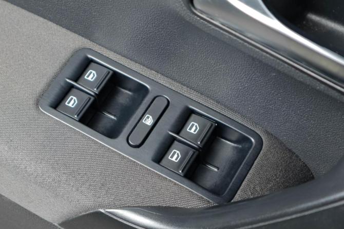 Volkswagen Polo V с пробегом 2011 года, цена 699 000 рублей, 248000 км, седан, Автокод Объявления