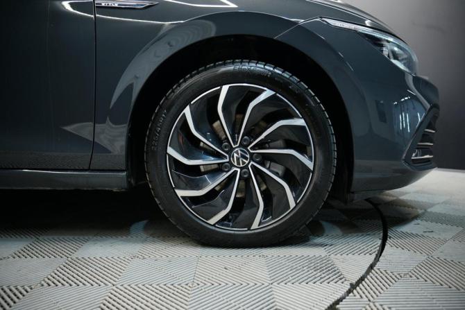 Volkswagen Golf VIII с пробегом 2020 года, цена 2 477 000 рублей, 89000 км, хэтчбек, Автокод Объявления