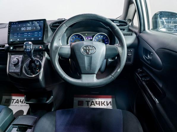 Toyota Wish II Рестайлинг с пробегом 2016 года, цена 1 545 000 рублей, 172100 км, минивэн, Автокод Объявления