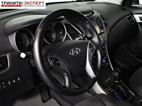 Hyundai Elantra V (MD) Рестайлинг с пробегом 2015 года, цена 1 297 000 рублей, 112751 км, седан, Автокод Объявления