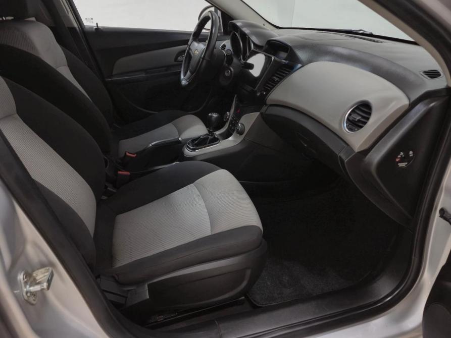 Chevrolet Cruze I Альметьевск  - изображение 16
