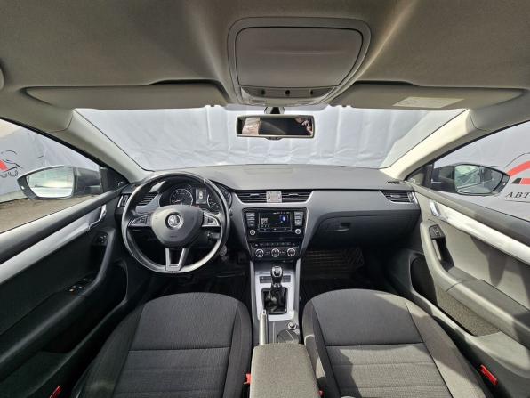 Skoda Octavia III (A7) с пробегом 2015 года, цена 1 990 000 рублей, 62649 км, лифтбек, Автокод Объявления