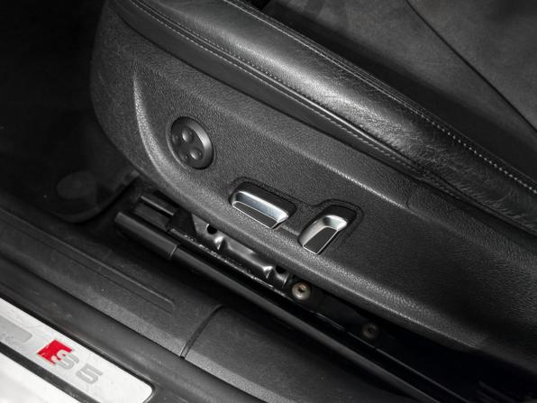 Audi S5 I (8T) Рестайлинг с пробегом 2012 года, цена 1 790 000 рублей, 156060 км, лифтбек, Автокод Объявления