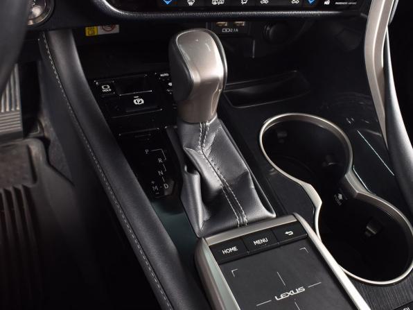 Lexus RX IV Рестайлинг с пробегом 2021 года, цена 5 449 995 рублей, 84866 км, внедорожник, Автокод Объявления