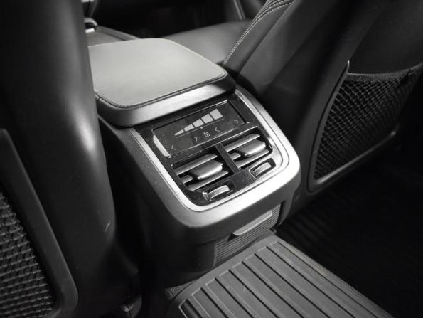 Volvo V90 Cross Country I с пробегом 2018 года, цена 3 465 900 рублей, 131288 км, универсал, Автокод Объявления