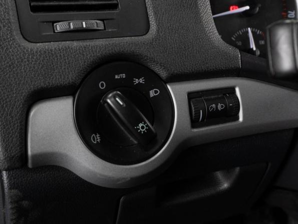 Skoda Octavia II (A5) Рестайлинг с пробегом 2013 года, цена 999 000 рублей, 110265 км, лифтбек, Автокод Объявления