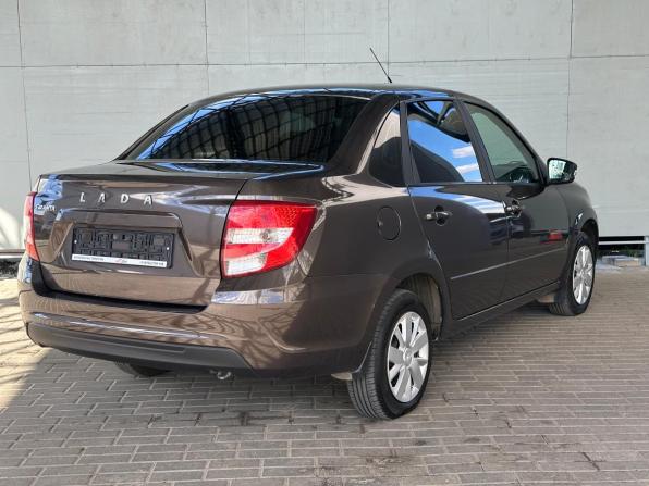 Lada (ВАЗ) Granta I Рестайлинг с пробегом 2022 года, цена 700 000 рублей, 96720 км, седан, Автокод Объявления