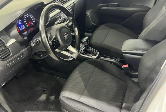 Kia Rio IV Рестайлинг (Global market) с пробегом 2021 года, цена 1 375 000 рублей, 99243 км, седан, Автокод Объявления