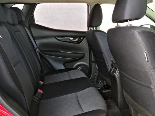 Nissan Qashqai II с пробегом 2018 года, цена 1 669 000 рублей, 145000 км, внедорожник, Автокод Объявления