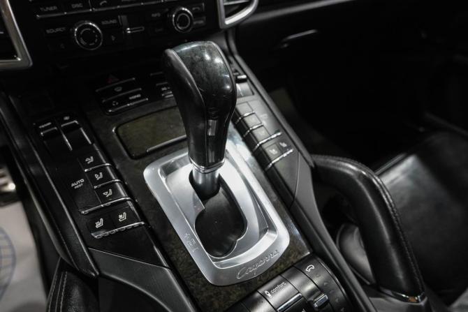Porsche Cayenne II (958) с пробегом 2011 года, цена 2 629 000 рублей, 230000 км, внедорожник, Автокод Объявления