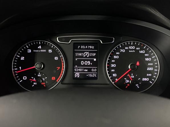 Audi Q3 I (8U) с пробегом 2012 года, цена 1 620 000 рублей, 93478 км, внедорожник, Автокод Объявления