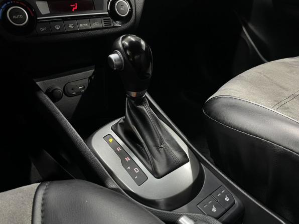Kia Rio III Рестайлинг с пробегом 2016 года, цена 1 090 000 рублей, 148169 км, хэтчбек, Автокод Объявления