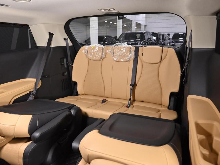 Kia Carnival IV Москва  - изображение 19