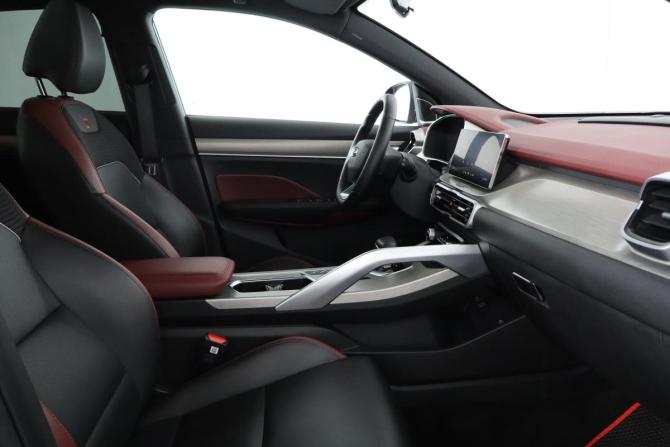Geely Coolray I с пробегом 2023 года, цена 1 799 000 рублей, 66500 км, внедорожник, Автокод Объявления