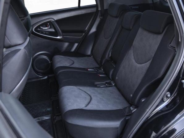 Toyota RAV4 III (XA30) с пробегом 2010 года, цена 1 265 000 рублей, 267482 км, внедорожник, Автокод Объявления