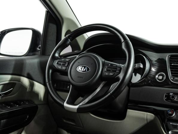 Kia Carnival III с пробегом 2020 года, цена 2 970 000 рублей, 134720 км, минивэн, Автокод Объявления