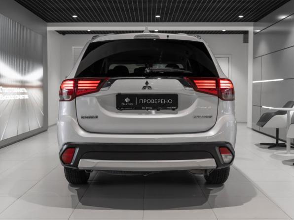 Mitsubishi Outlander III Рестайлинг 2 с пробегом 2018 года, цена 1 675 000 рублей, 155525 км, внедорожник, Автокод Объявления