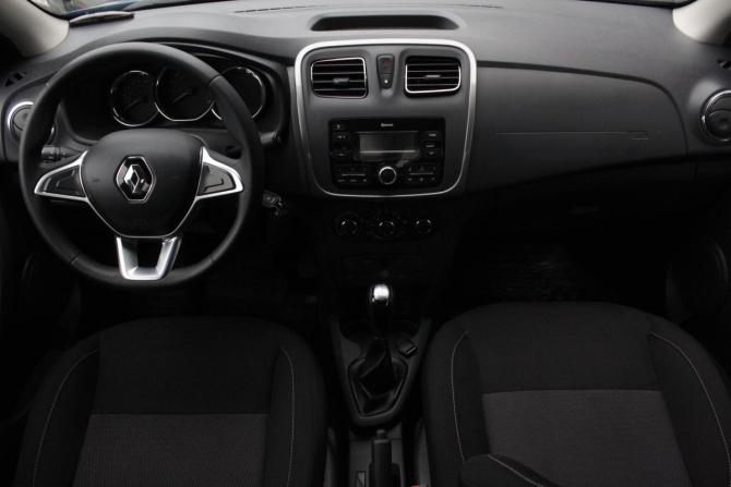 Renault Logan II Рестайлинг с пробегом 2019 года, цена 1 150 000 рублей, 83610 км, седан, Автокод Объявления