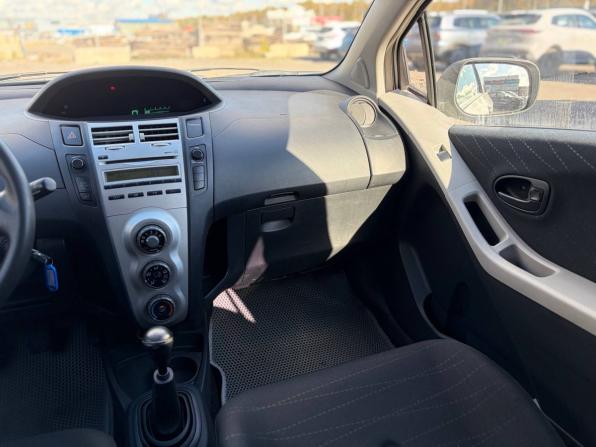 Toyota Yaris II с пробегом 2007 года, цена 500 000 рублей, 188000 км, хэтчбек, Автокод Объявления