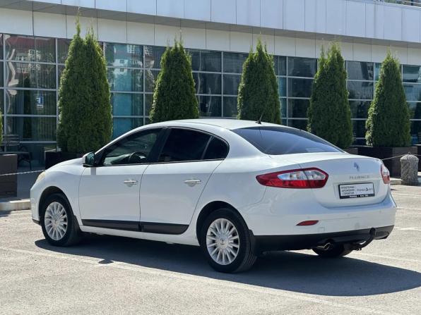 Renault Fluence I с пробегом 2013 года, цена 695 990 рублей, 220246 км, седан, Автокод Объявления