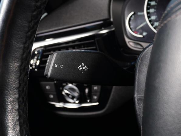 BMW 5 серии VII (G30/G31/G38) с пробегом 2018 года, цена 3 098 000 рублей, 133693 км, седан, Автокод Объявления