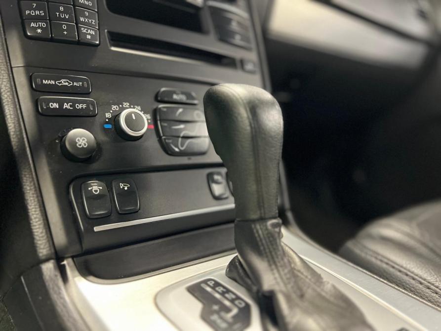 Volvo XC90 I Рестайлинг Санкт-Петербург  - изображение 17