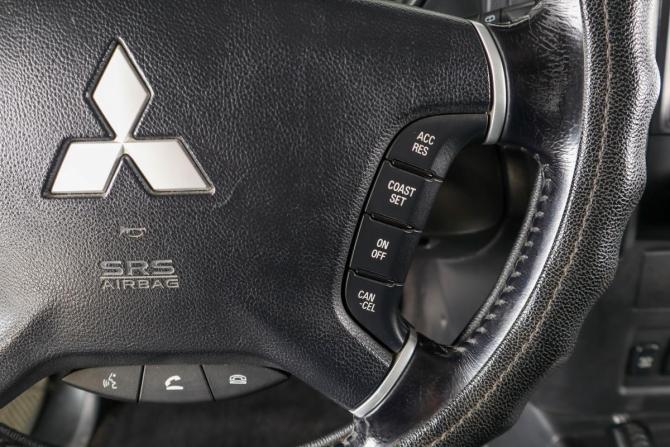 Mitsubishi Pajero IV Рестайлинг 1 с пробегом 2012 года, цена 2 449 000 рублей, 183000 км, внедорожник, Автокод Объявления