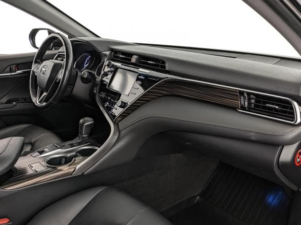 Toyota Camry VIII (XV70) с пробегом 2019 года, цена 2 800 000 рублей, 90795 км, седан, Автокод Объявления