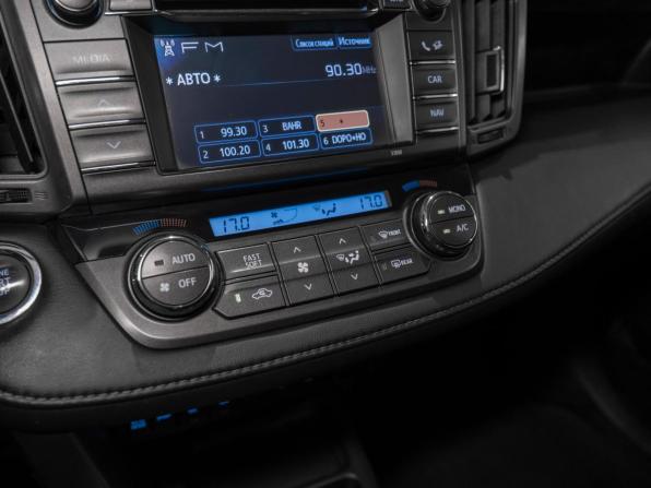 Toyota RAV4 IV (XA40) с пробегом 2013 года, цена 1 945 000 рублей, 133538 км, внедорожник, Автокод Объявления