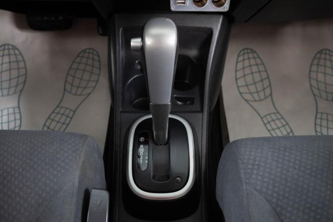 Nissan Tiida I Рестайлинг с пробегом 2012 года, цена 769 000 рублей, 262600 км, хэтчбек, Автокод Объявления