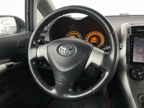 Toyota Auris I с пробегом 2008 года, цена 663 000 рублей, 259809 км, хэтчбек, Автокод Объявления