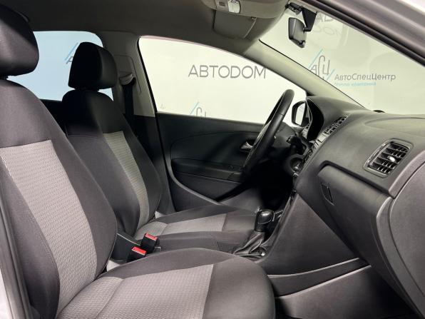 Volkswagen Polo V с пробегом 2014 года, цена 759 000 рублей, 204650 км, седан, Автокод Объявления