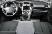 Kia Carens II (UN) Тюмень  - изображение 30