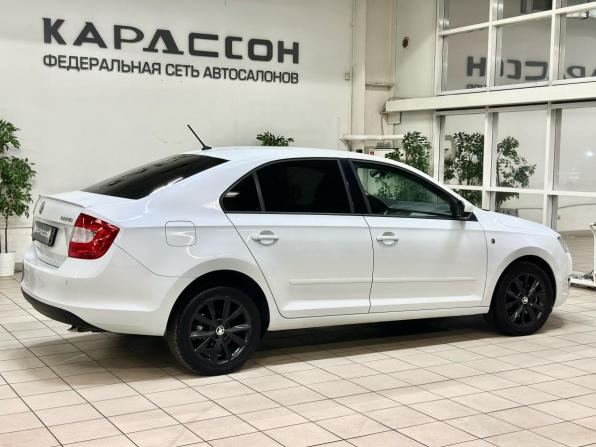 Skoda Rapid I с пробегом 2016 года, цена 1 285 000 рублей, 166000 км, лифтбек, Автокод Объявления