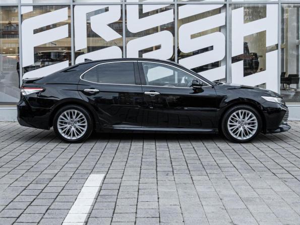 Toyota Camry VIII (XV70) с пробегом 2020 года, цена 2 945 000 рублей, 133596 км, седан, Автокод Объявления