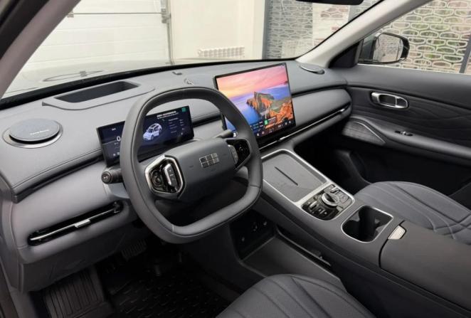 Новый Geely EX5 Гибрид 2026 года, цена 3 829 990 рублей, внедорожник, Автокод Объявления