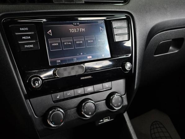 Skoda Octavia III (A7) Рестайлинг с пробегом 2019 года, цена 1 080 000 рублей, 167400 км, лифтбек, Автокод Объявления
